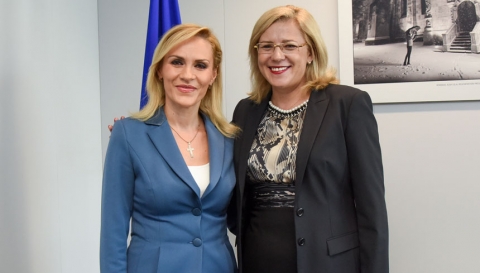 Întâlnirea comisarului european Corina Crețu cu primarul general al Bucureștiului, Gabriela Firea