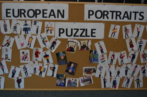 European Portraits Puzzle - Spectacolul "A gift from Europe"