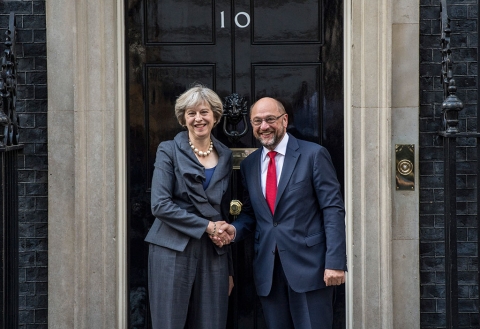 Schulz discută cu premierul Theresa May despre provocările negocierilor UE-Regatul Unit